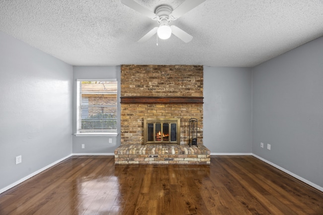 2208 Viewtop Ln unit B, Arlington, TX 76012 - photo 5