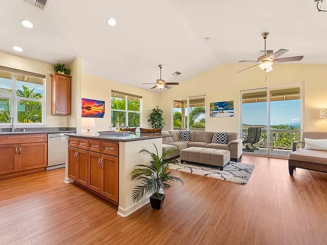 142 Laukahi St, Kihei, HI 96753 - photo 5