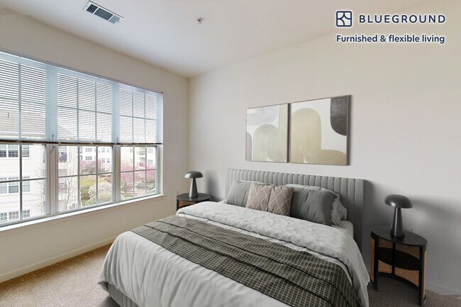 80 N Central Ave unit FL3-ID2472A, Long Island, NY 11570 - photo 6