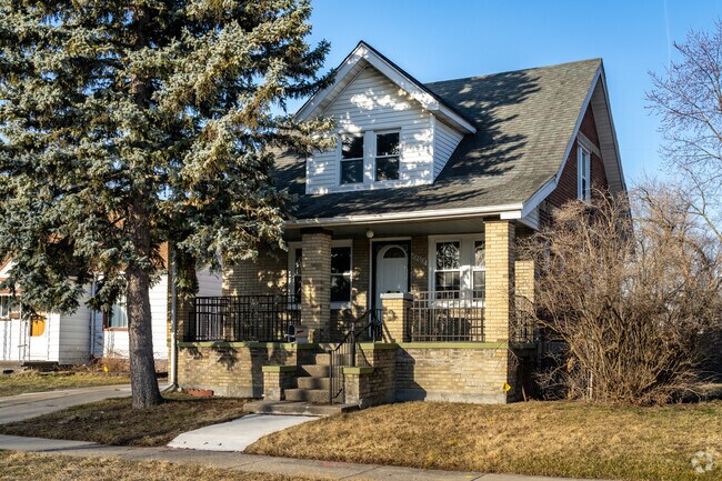 Bungalow style homes in Southeast Warren offer room for growing families.