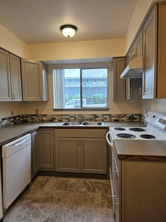 711 N Argonne Rd, Spokane, WA 99212