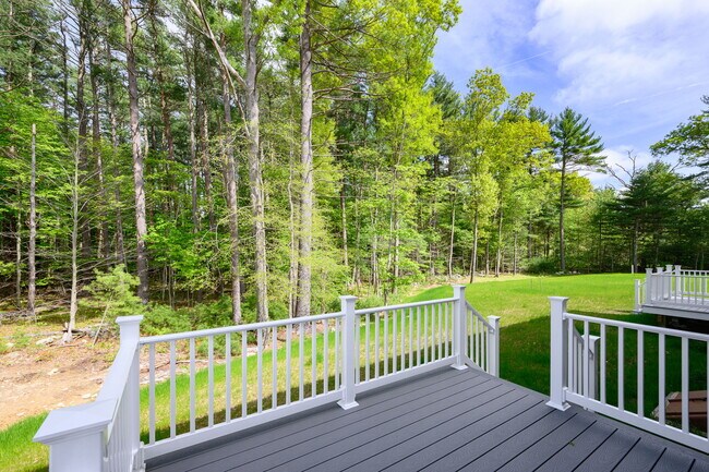 10 Howland Trail unit 36739544, Hanson, MA 02341 - photo 5