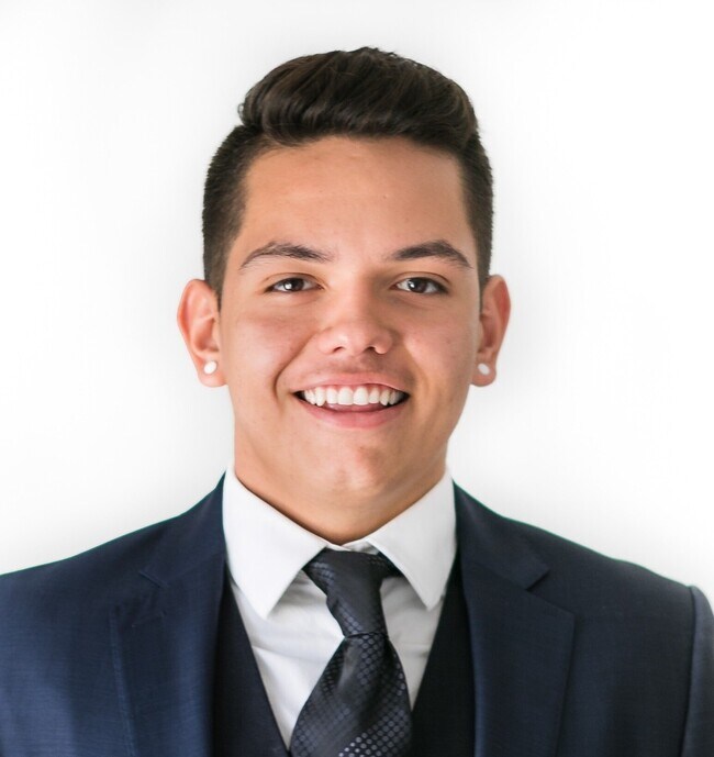Agent Photo