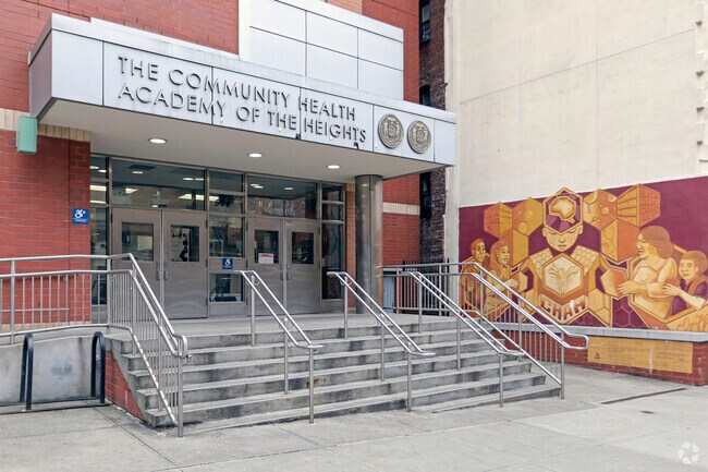 Community Health Academy is an above average, public school serving 619 students in grades 6-12