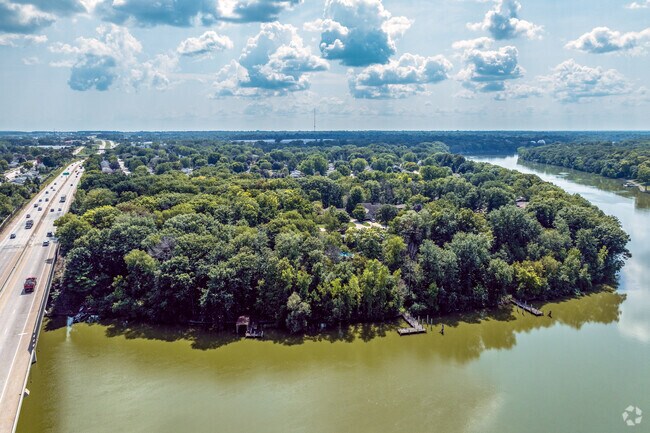 The Fox River wraps around the northern edge of the Colony Oaks neighborhood.