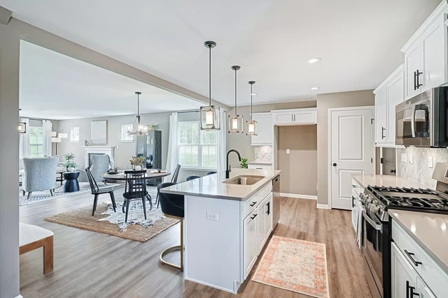 343 Acer Ave unit 36461593, State College, PA 16803 - photo 4