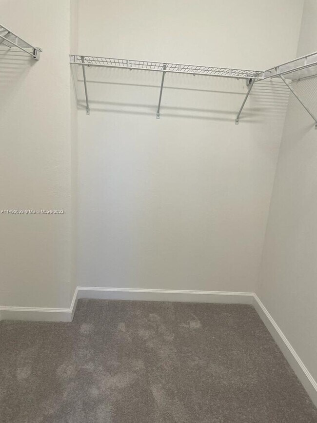 29147 SW 162nd Ct, Homestead, FL 33033 - photo 4