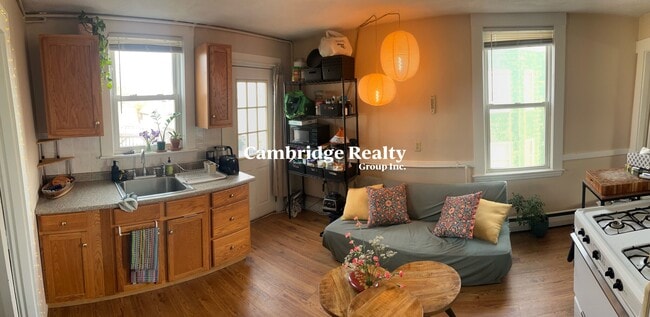 17 Endicott Ave unit 6, Somerville, MA 02144 - photo 2