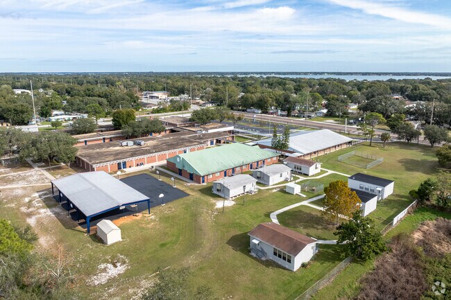 Lena Vista Elementary is a federally funded Title One school located off of Berkley Rd.