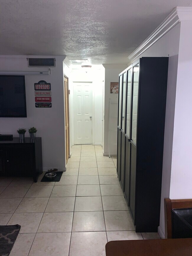 8410 SW 154th Circle Ct unit 626, Miami, FL 33193 - photo 6