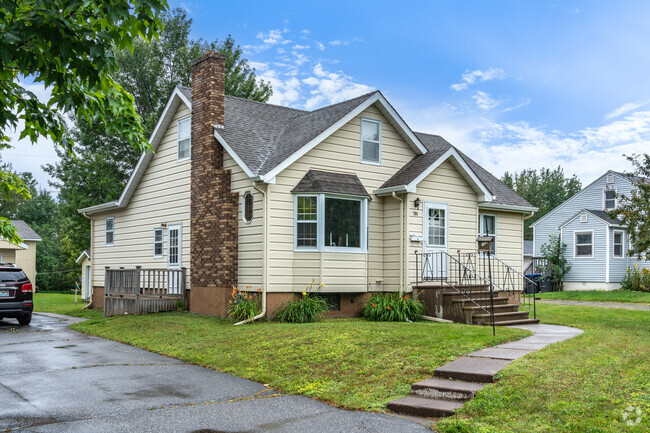 Many homes in Bayview heights are wood framed with painted wood siding and masonry chimneys.
