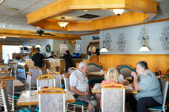 Alpine View restaurant provides a charming dining experience for families of CMC.