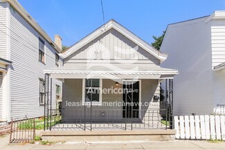 1718 Garrard St, Covington, KY 41014