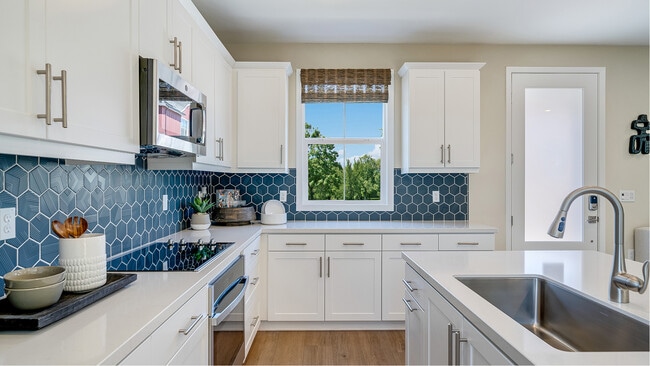 4521 S Patterson Paseo, Ontario, CA 91762 - photo 4