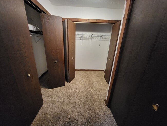 1223 E Nimisila Rd, North Canton, OH 44720 - photo 6