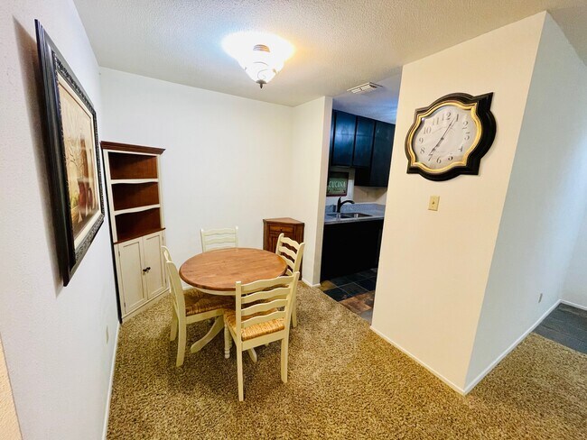 Breakfast Table in the nook