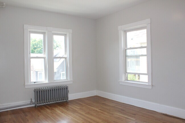 61 Wenham St unit 2, Jamaica Plain, MA 02130 - photo 6