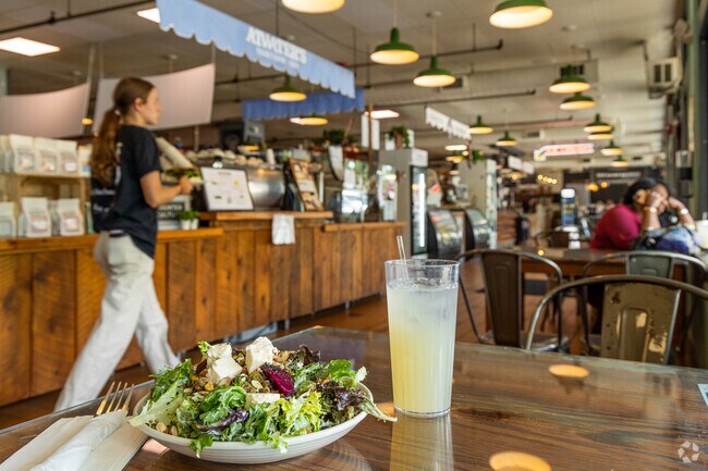 When Glen Oaks residents don't feel like cooking, they can dine in or pick takeout at Atwater's.