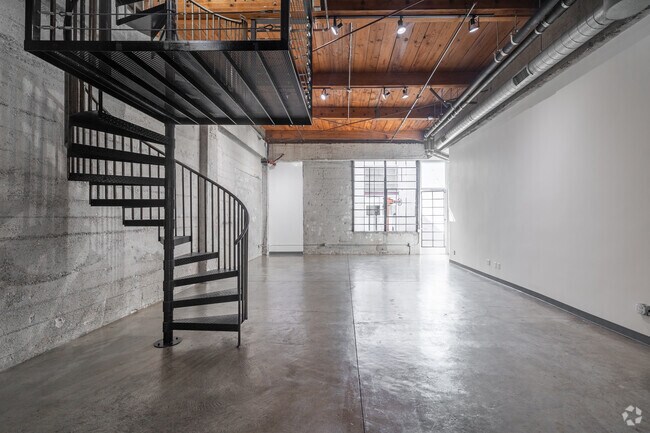 WM Lofts, Los Angeles, CA 90004 - photo 4