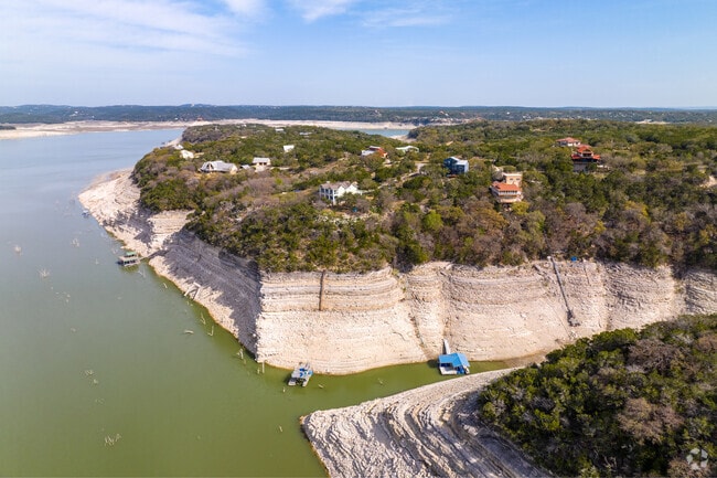 Lakehills in the heart of the Hill Country.