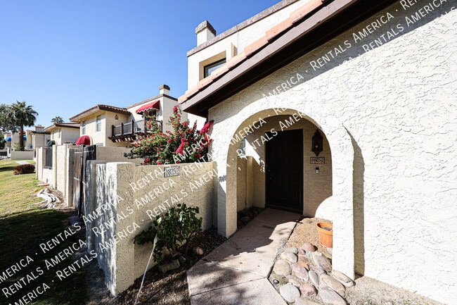 8825 S 48th St, Phoenix, AZ 85044 - photo 2