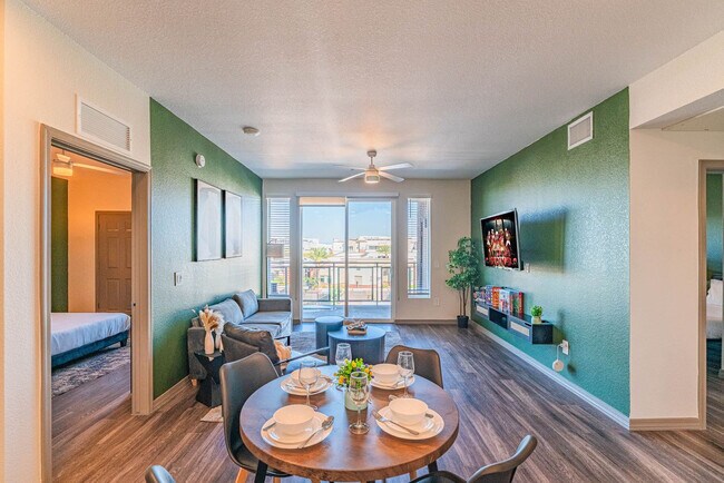 9600 W Georgia Ave unit ID1369234P, Glendale, AZ 85305 - photo 2