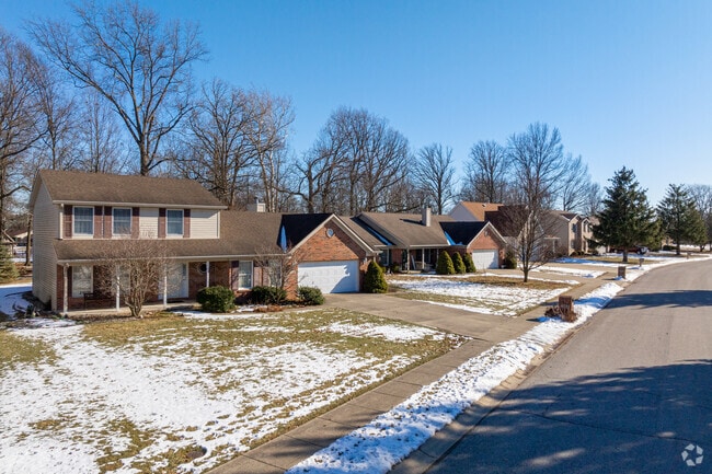 Many Shady Hills homes feature large, wooded lots.