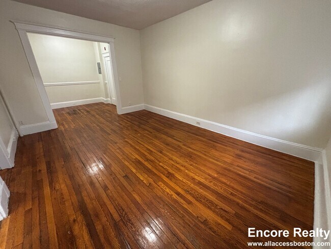 1348 Commonwealth Ave unit 18, Allston, MA 02134 - photo 5