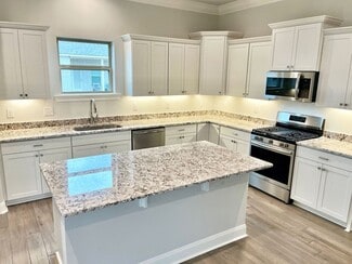 1461 Zachery Ct, Covington, LA 70435