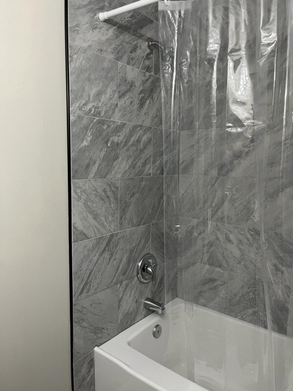 12221 Fallen Timbers Cir, Hagerstown, MD 21740 - photo 5