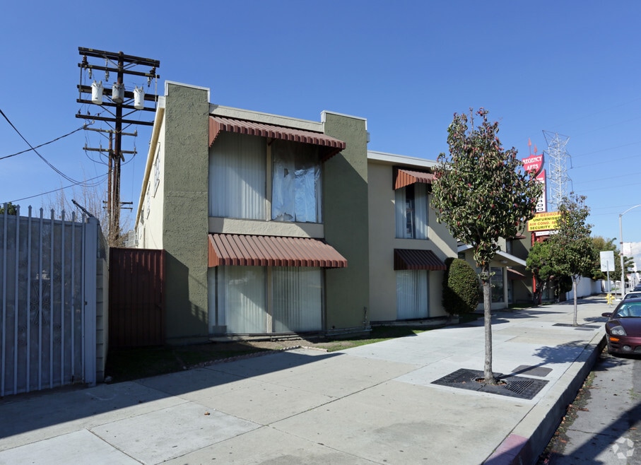 9301 Atlantic Ave