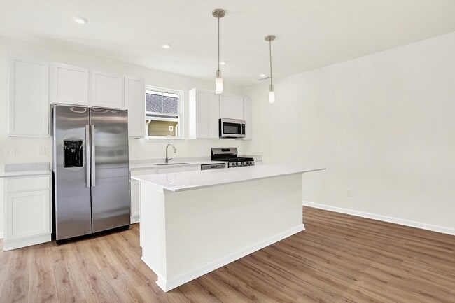 8520 Goldfinch Rd, Brownsburg, IN 46112 - photo 5