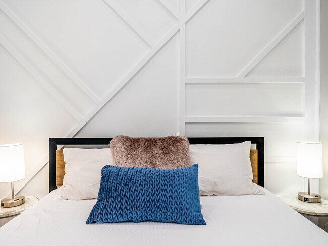 730 8th St unit 2, Miami Beach, FL 33139 - photo 2