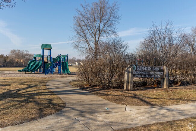 Glenbrook Park is a great park to go to for some exercise for residents of Streamwood.