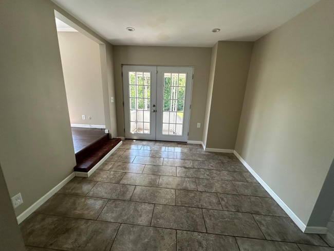 995 Brodhead Rd, Coraopolis, PA 15108 - photo 3