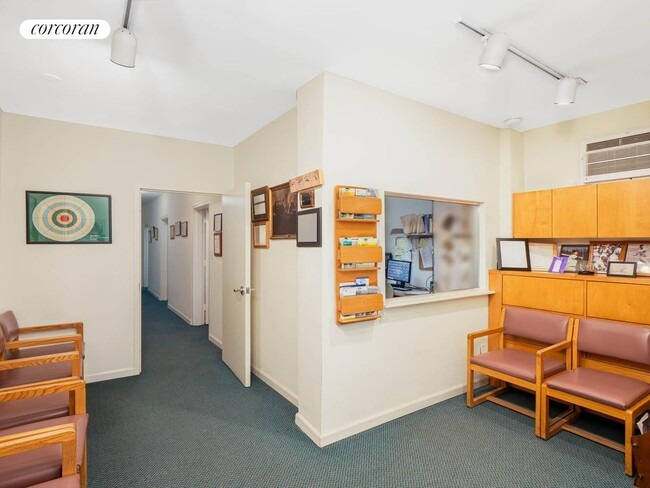 The Rockwood, New York, NY 10065 - photo 2