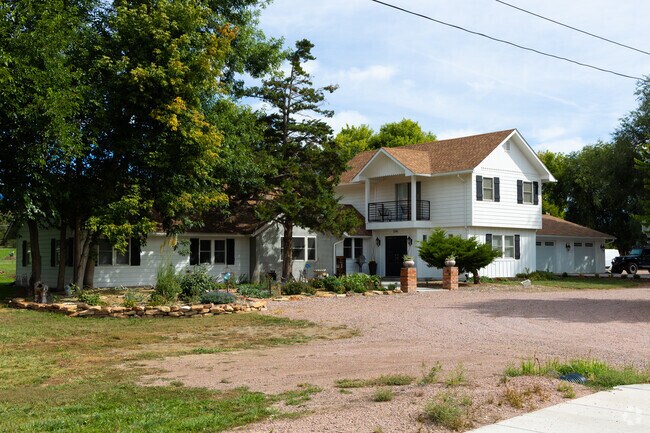 Larger homes sit on half- to one-acre lots across Park Center.