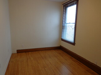129 E Gorham St, Madison, WI 53703