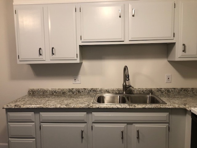 Updated Eat-In Kitchen