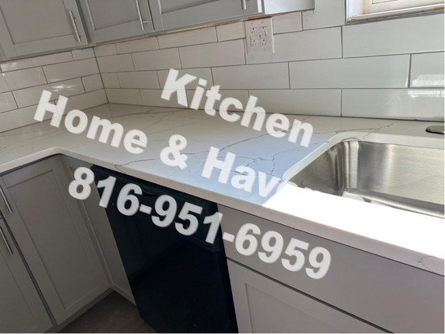 10503 E Scarritt Ave, Sugar Creek, MO 64054 - photo 5