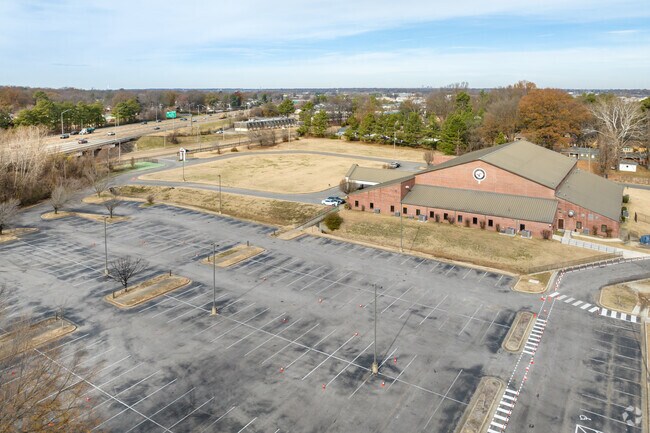 There is plenty of parking at Freedom Preparatory Academy Elementary in Memphis.