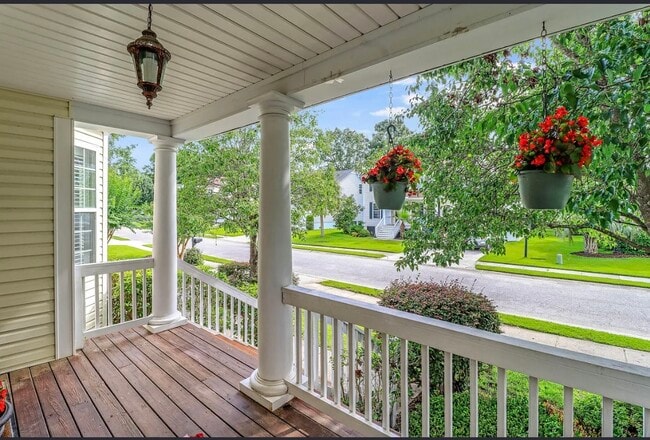 1664 William Hapton Way, Mount Pleasant, SC 29466 - photo 3