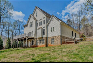 90 Mountain Gap Dr, Hardy, VA 24101