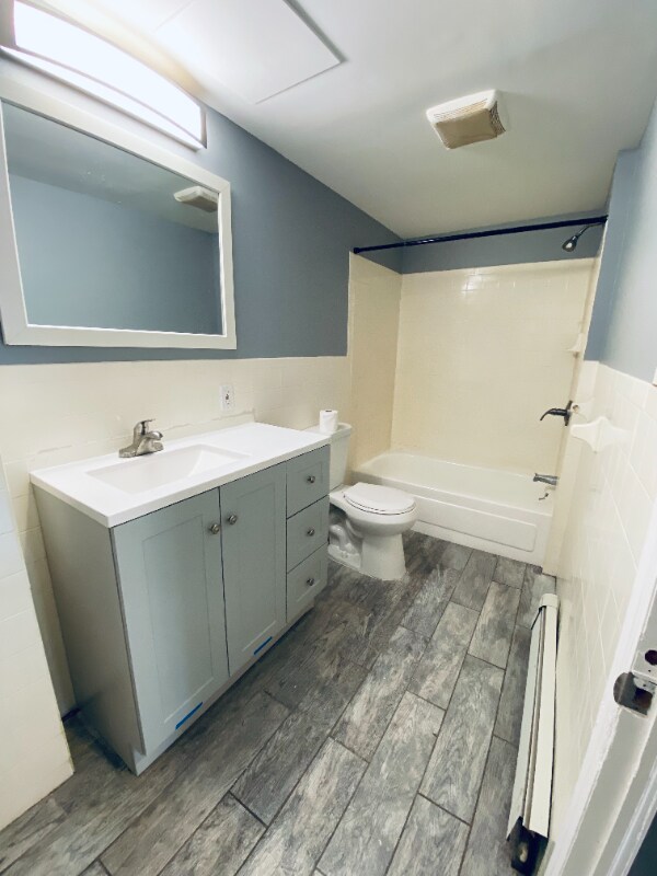 300 Townsend St, New Brunswick, NJ 08901 - photo 6