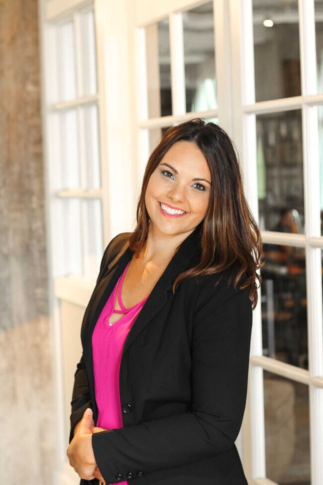 Kaylee Van Middendorp