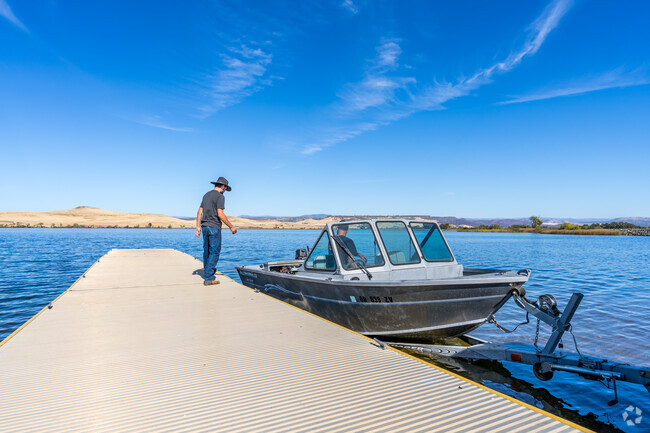 Forebay Beach is the go to destination for picnicking, fishing, and boating.