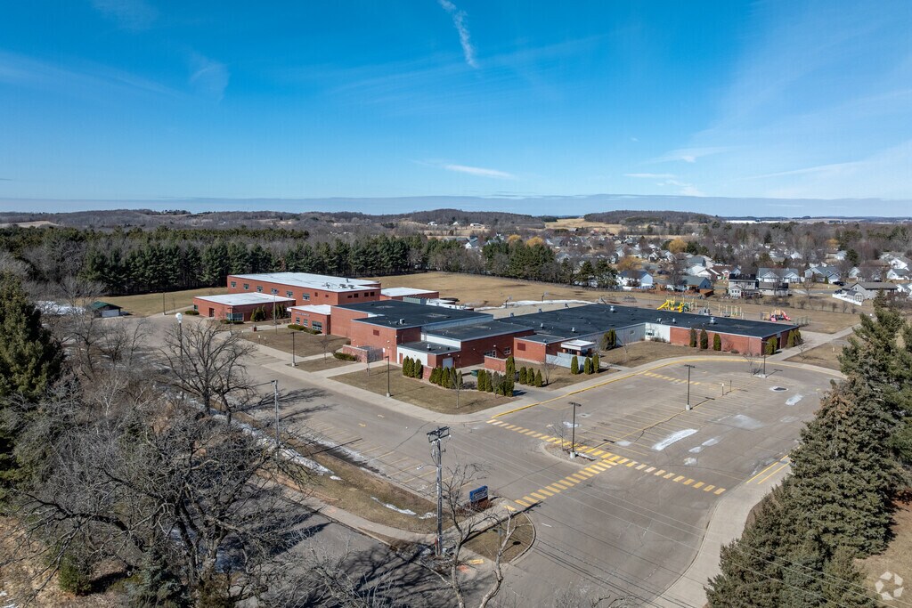 Sherman Elementary School is located in Eau Claire, Wisconsin.