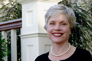 Beth Lindahl-Urben
