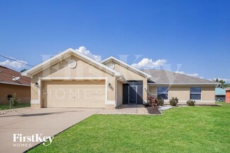 414 Willowbrook Dr, Lehigh Acres, FL 33972