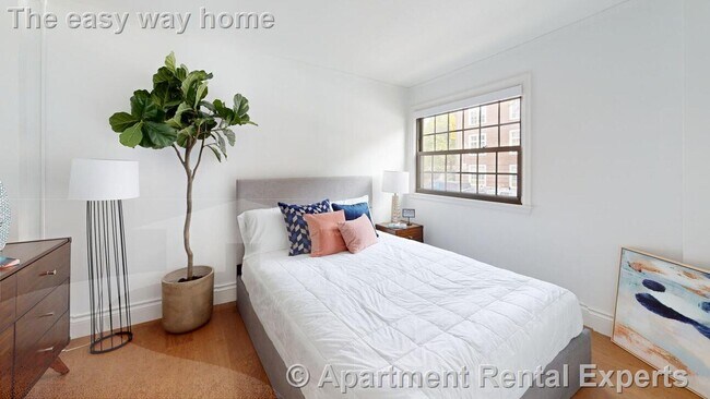 1200 Massachusetts Ave unit 111, Cambridge, MA 02138 - photo 4